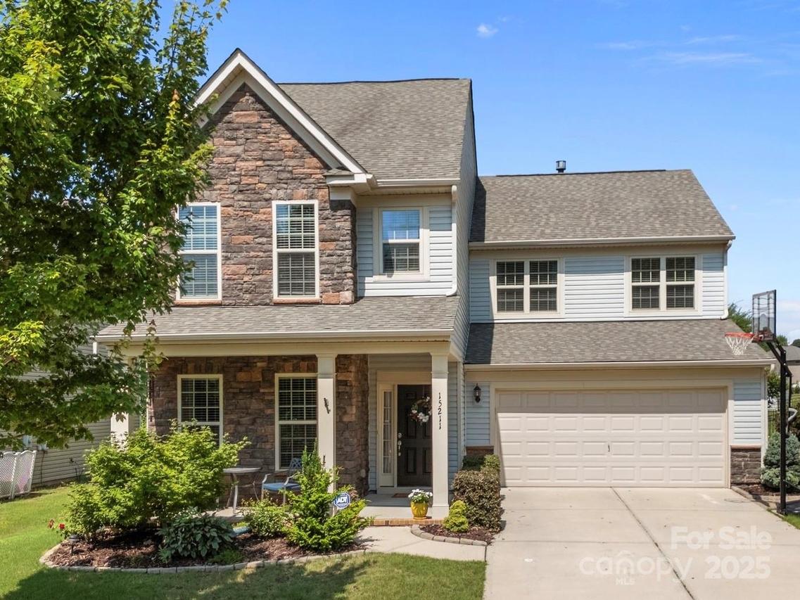 15211 Colonial Park Dr., Huntersville, NC 28078