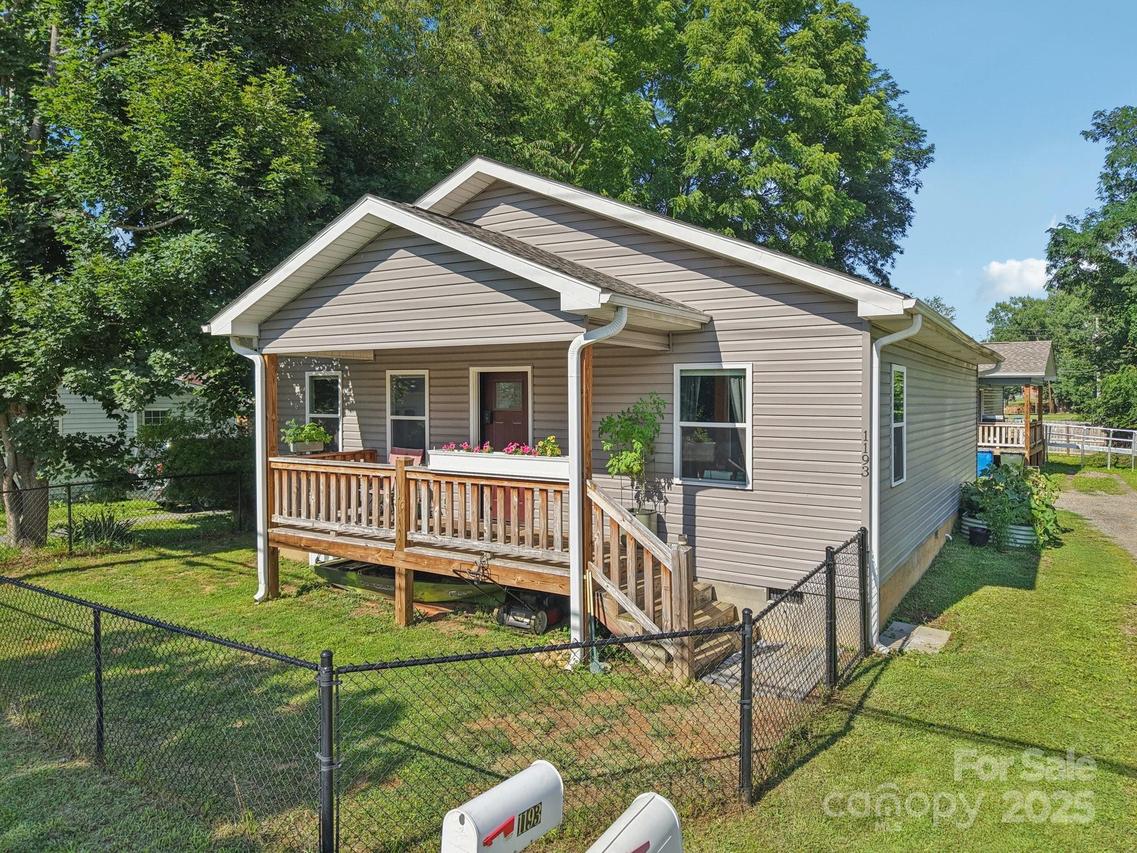 1193 Brown Ave., Waynesville, NC 28786