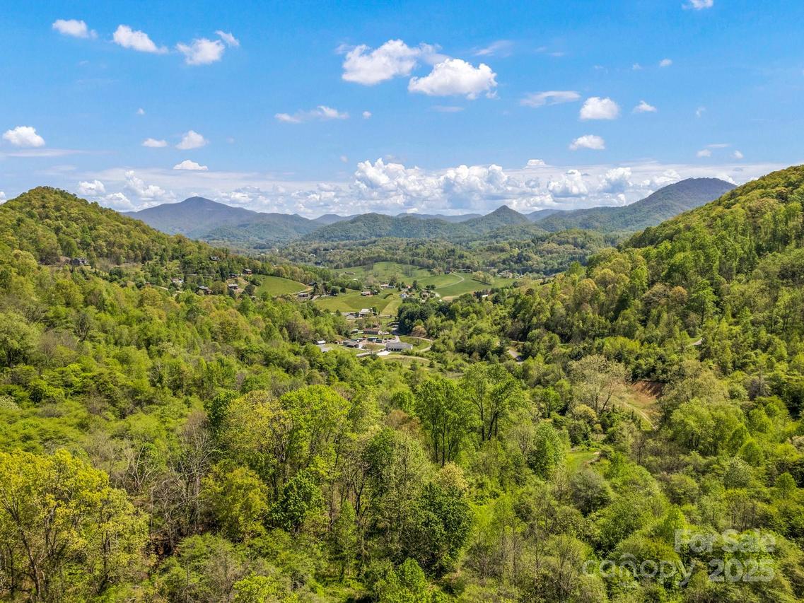 00 Shetley Rd., Waynesville, NC 28785