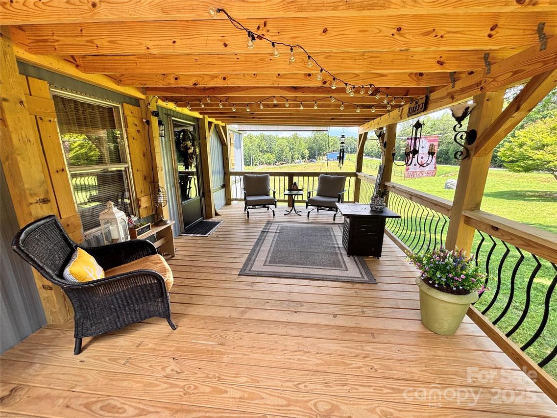 1890 Bud Tilley Rd., Pinnacle, NC 27043
