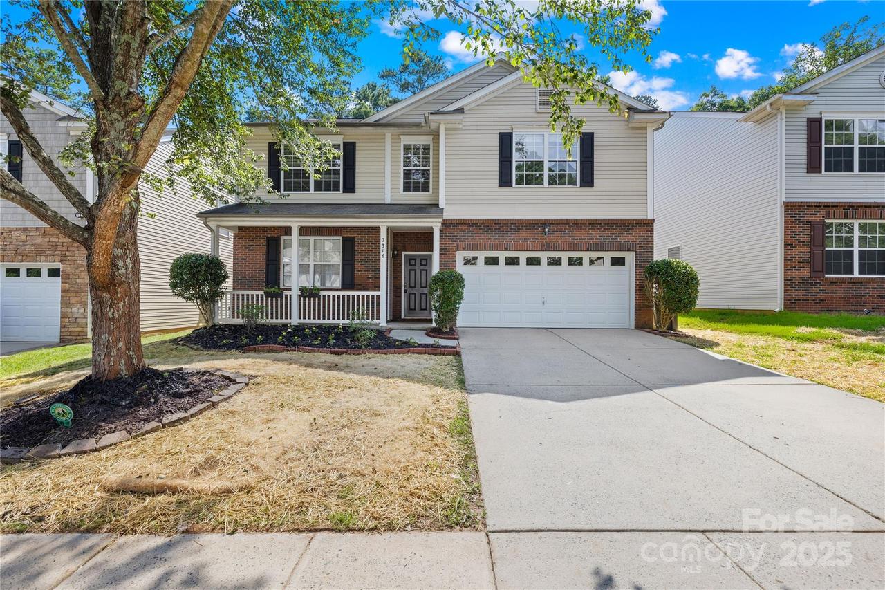 2316 Savannah Hills Dr., Matthews, NC 28105