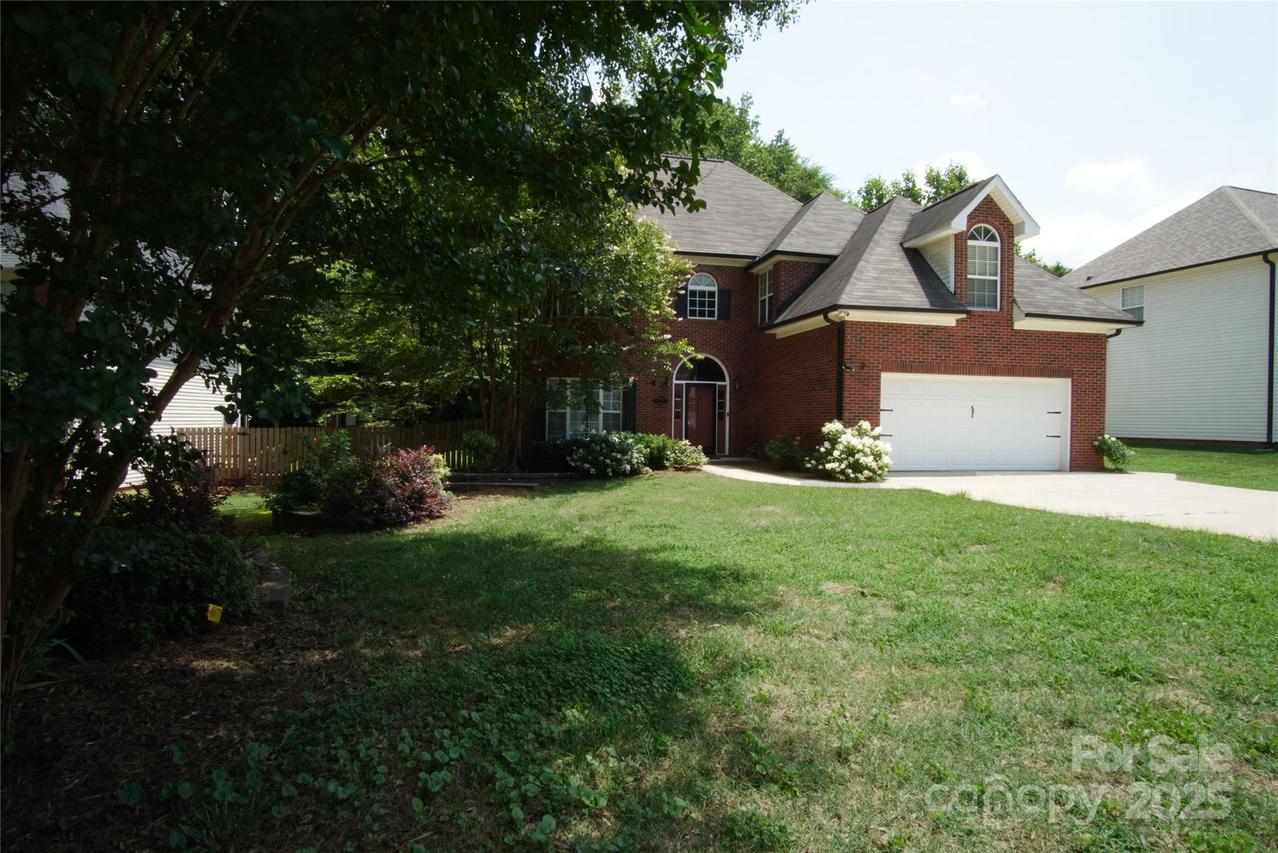 12520 Vantage Point Ln., Huntersville, NC 28078
