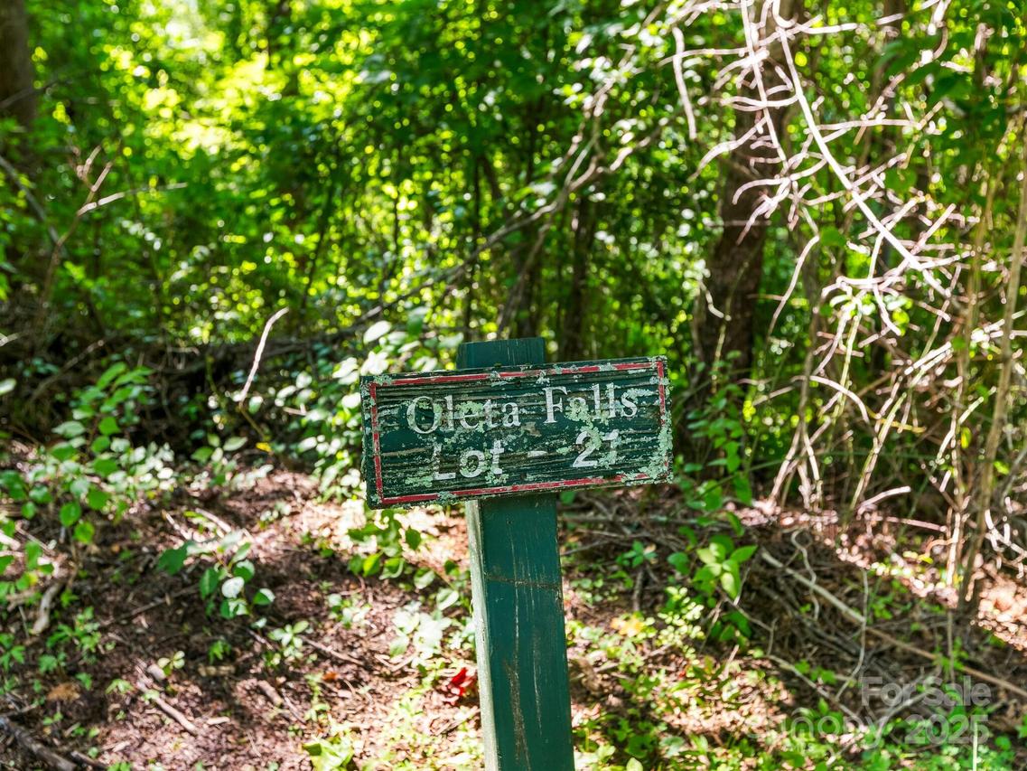 9999 Stone Valley Way #21 Ph 1, Hendersonville, NC 28792