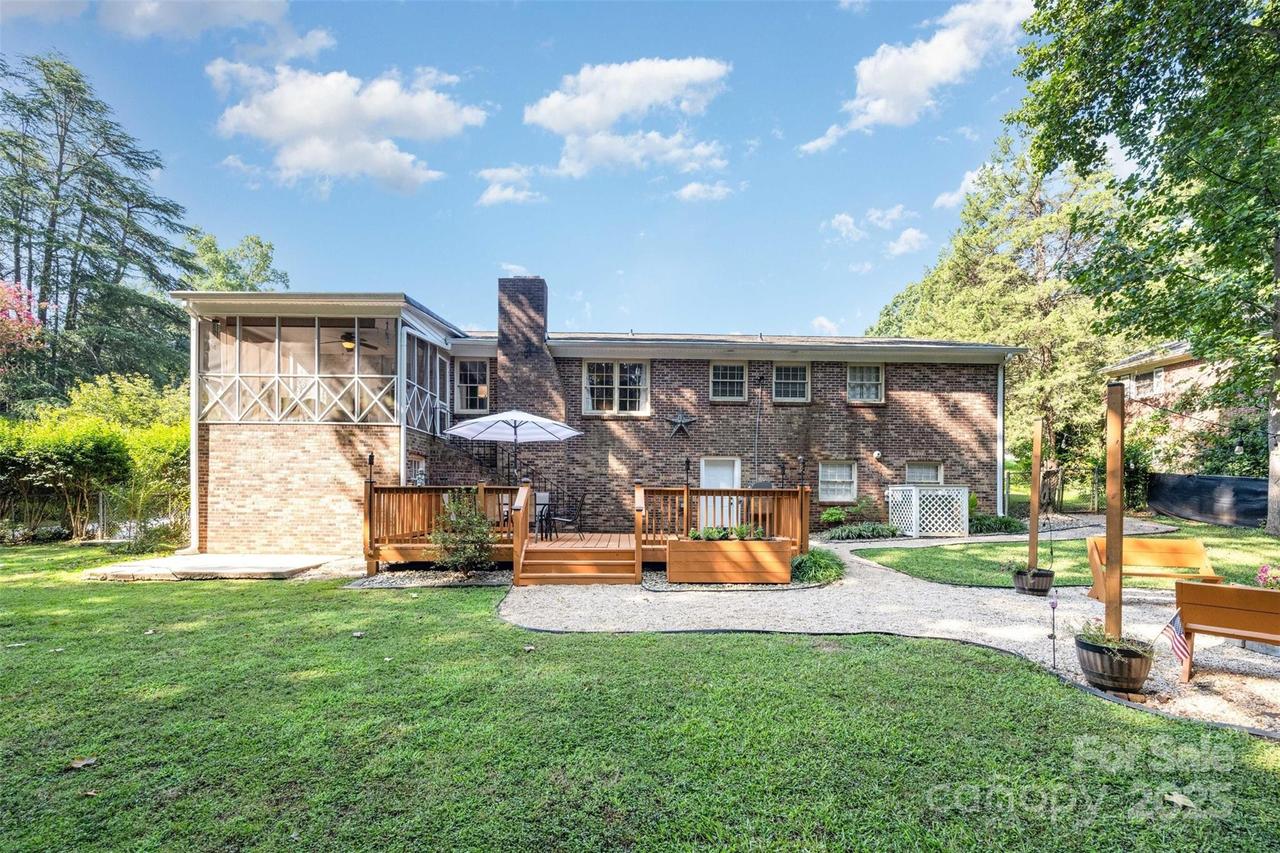 330 Club Dr., Gastonia, NC 28054