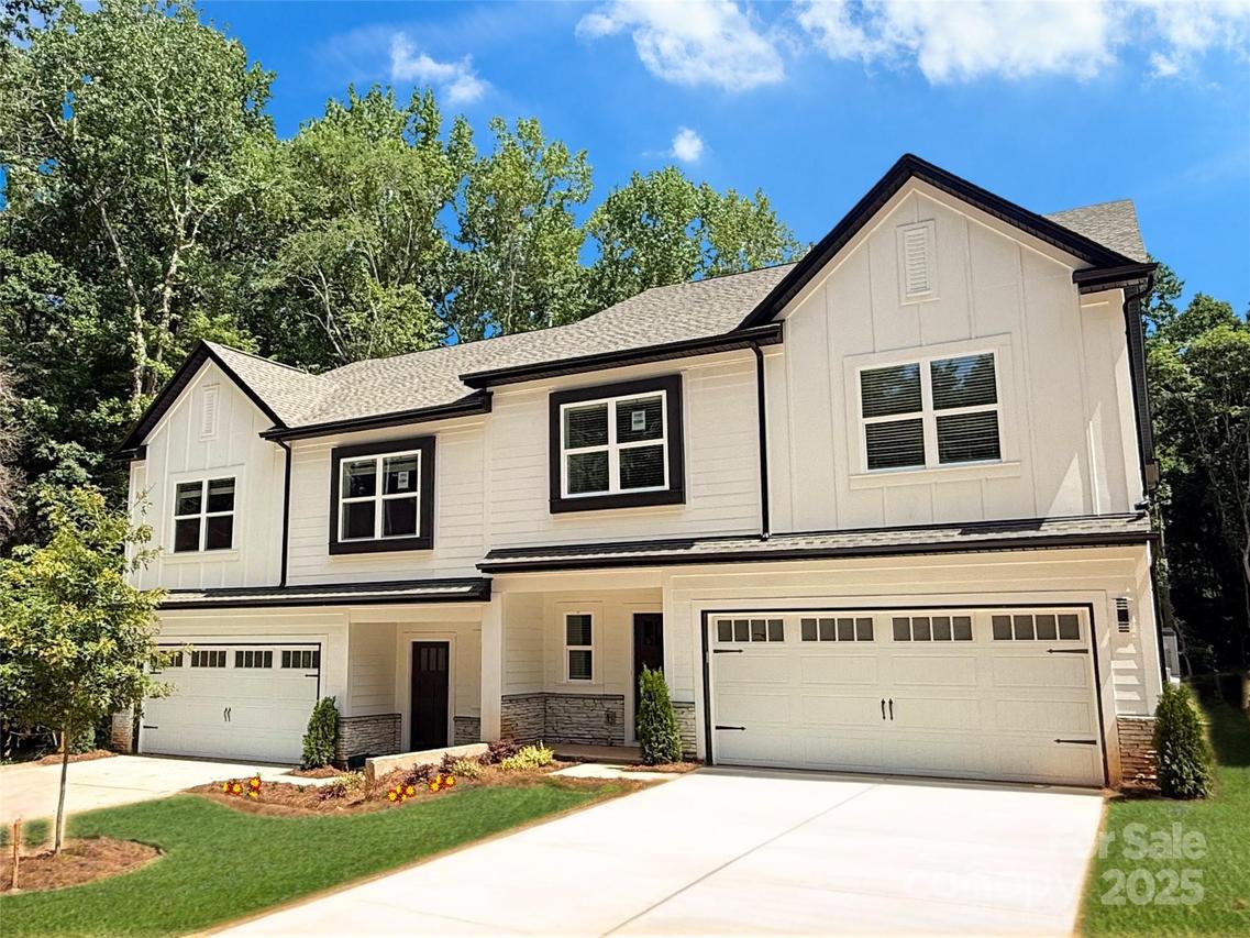 8311 Adrian Ct., Charlotte, NC 28270