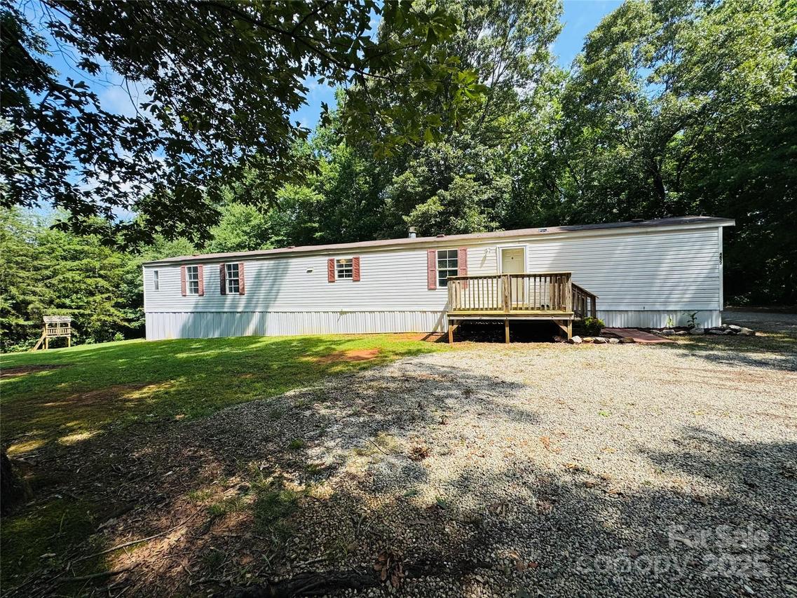 4832 Gideon Dr., Lincolnton, NC 28092