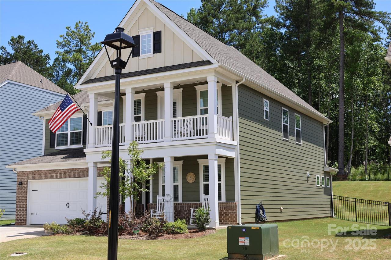 136 Dogwood Grove Pl., Troutman, NC 28166