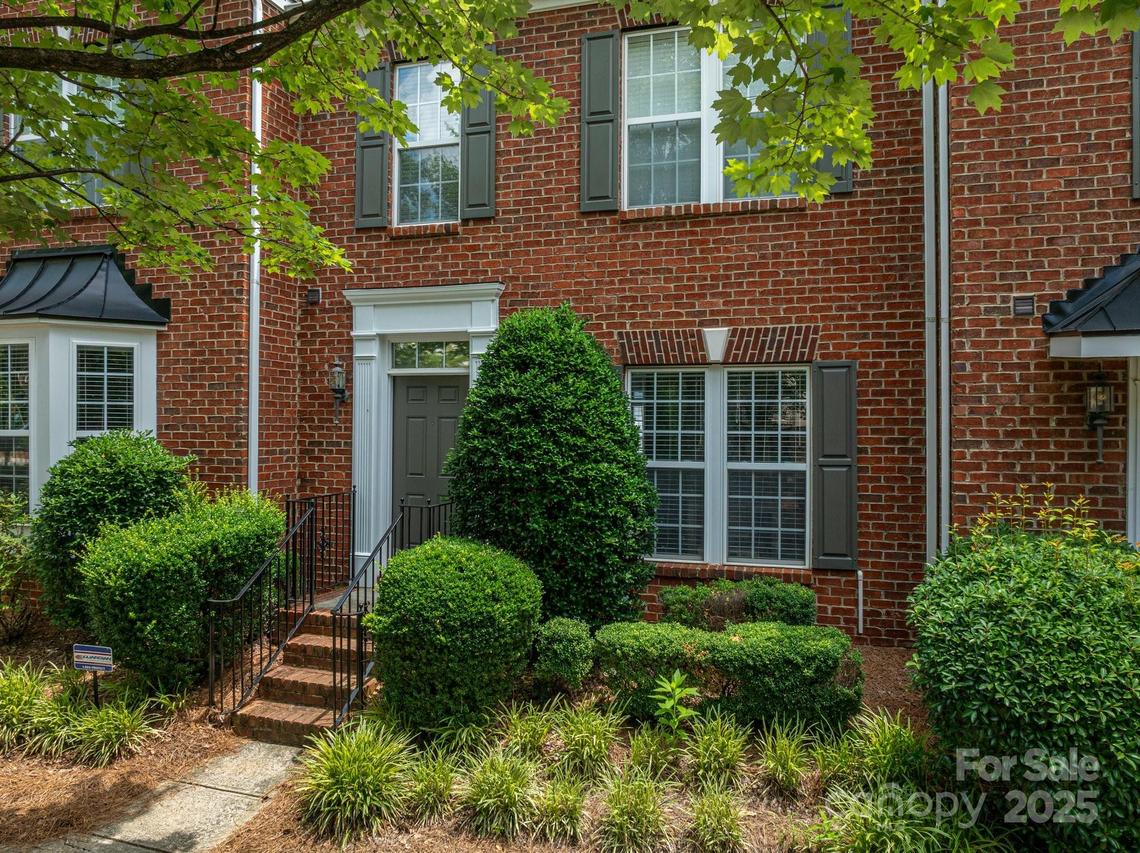 734 Naramore St., Davidson, NC 28036