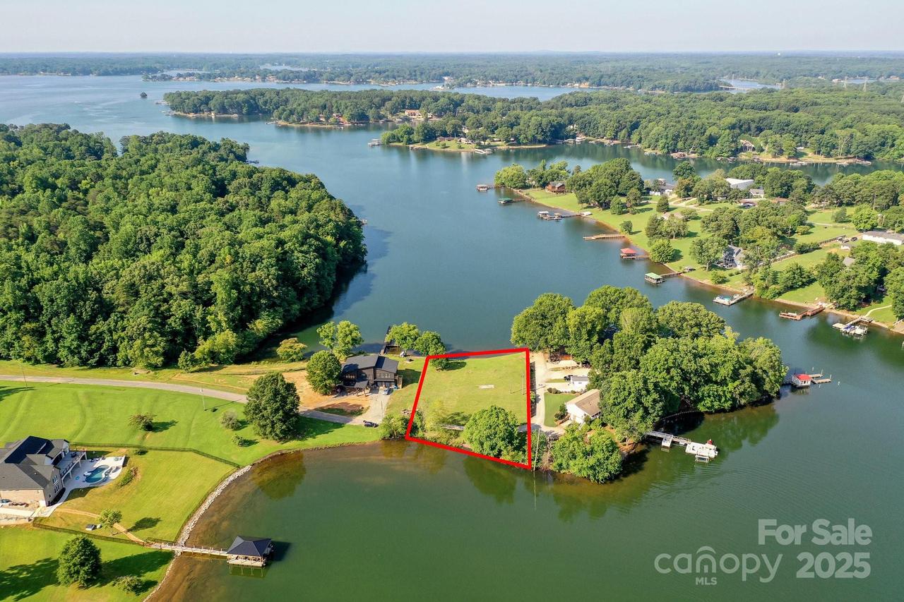 8467 Babe Dr., Terrell, NC 28682
