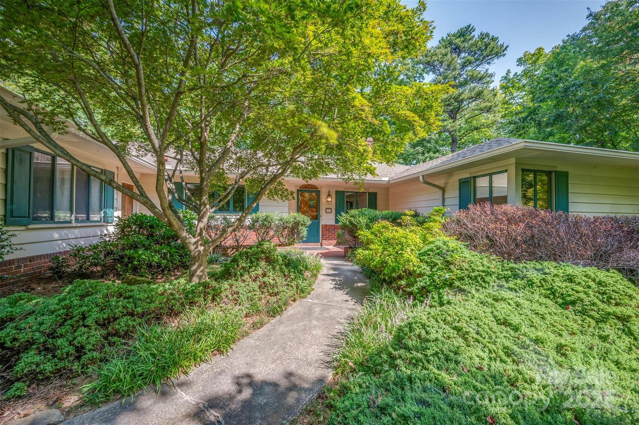 180 Doubleday Rd., Tryon, NC 28782
