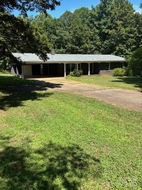 111 Springhill Dr., Mocksville, NC 27028