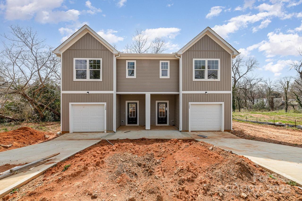 126 E Bell St., Statesville, NC 28677