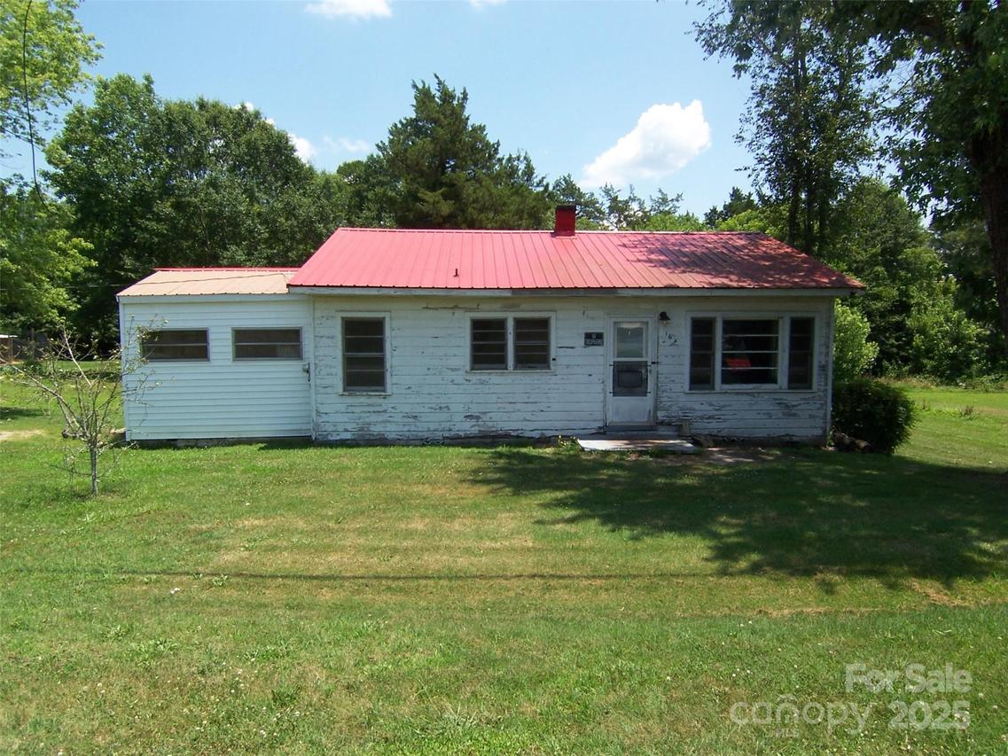 164 Drake Cir., Mooresboro, NC 28114