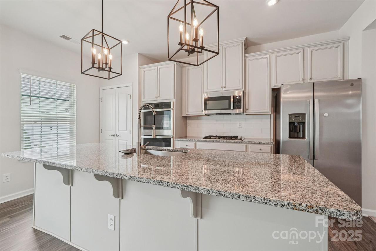 5037 Patton Dr., Cramerton, NC 28056