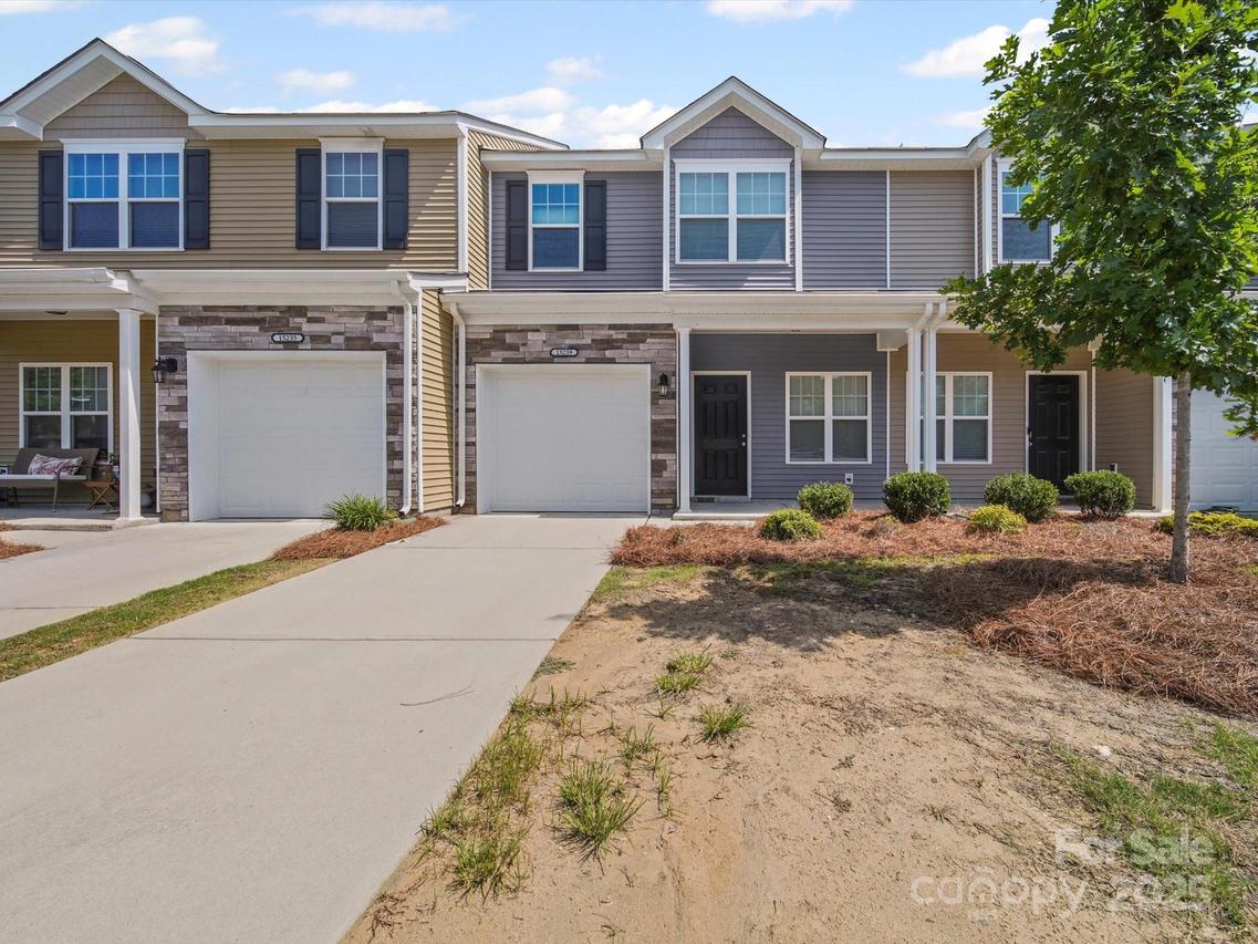 15239 Wrights Crossing Dr., Charlotte, NC 28278