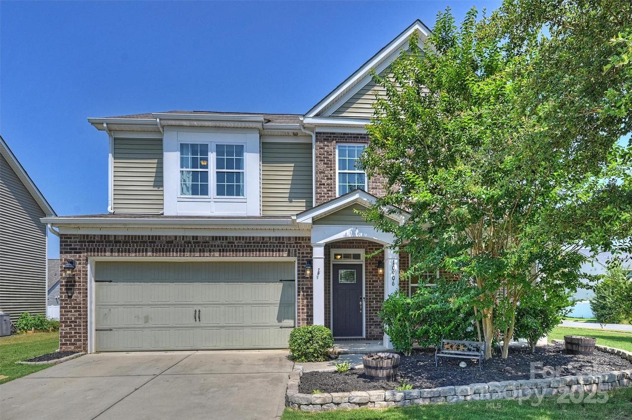 10906 Angler Ct., Davidson, NC 28036