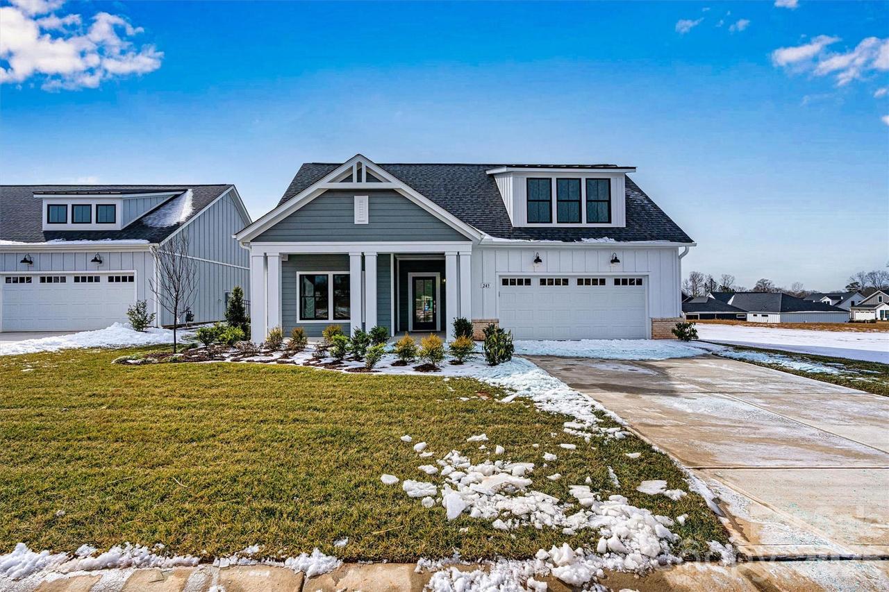 243 Alenda Lux Cir. #76, Mooresville, NC 28115