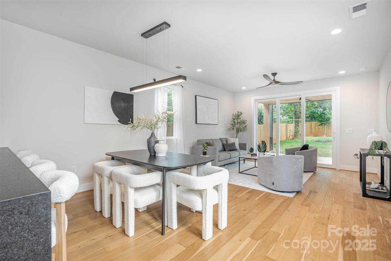3049 Reid Ave., Charlotte, NC 28208