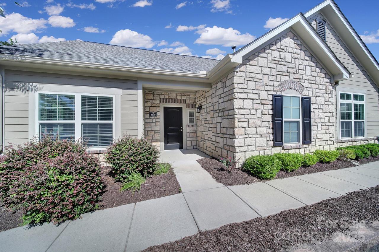 4919 Polo Gate Blvd., Charlotte, NC 28216