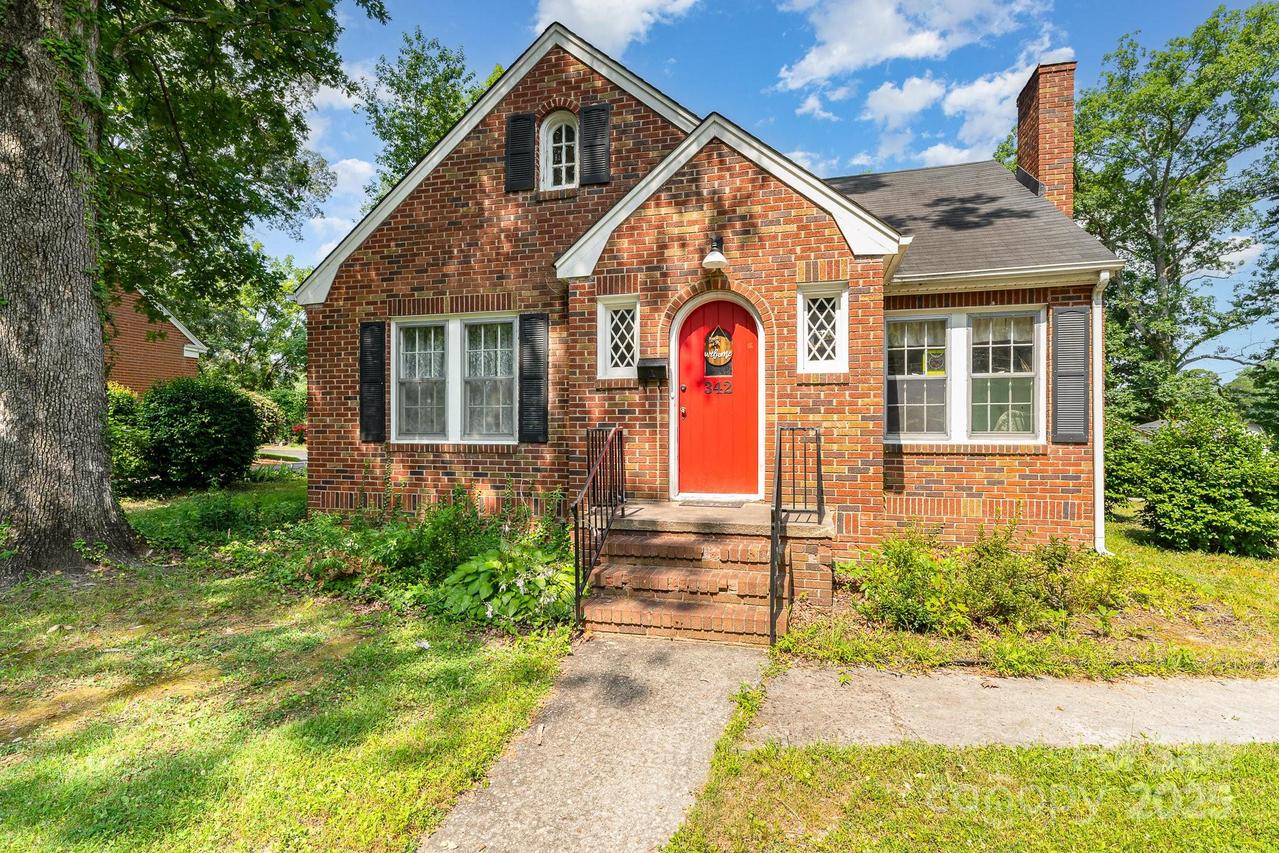 342 Cliff Rd., Asheboro, NC 27203