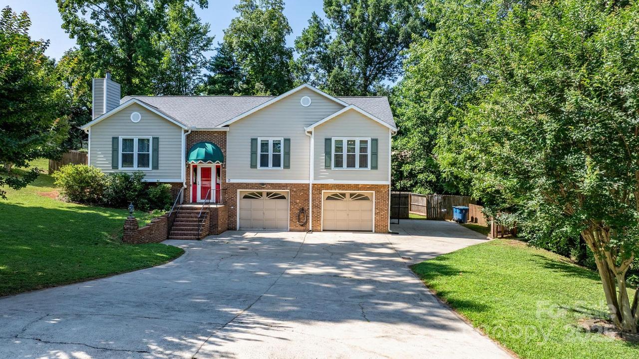 13 Fox Ridge Dr., Granite Falls, NC 28630