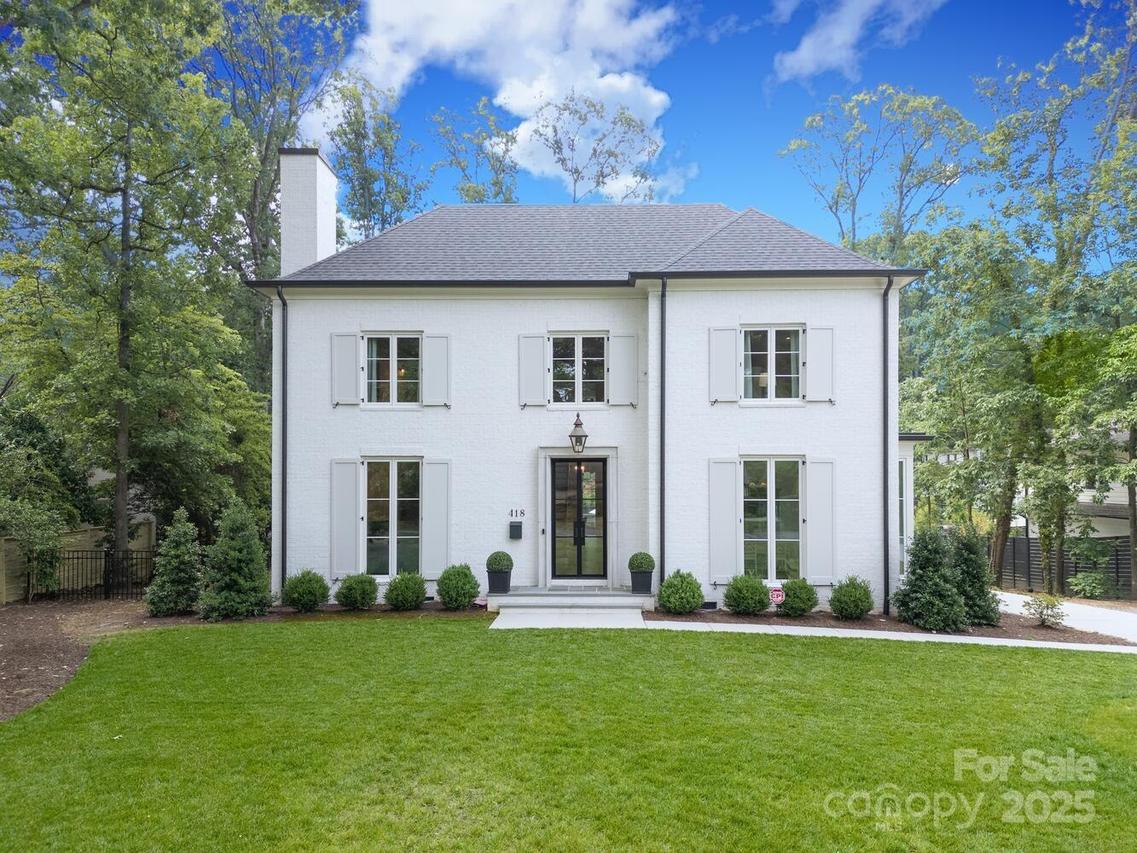 418 Ellsworth Rd., Charlotte, NC 28211