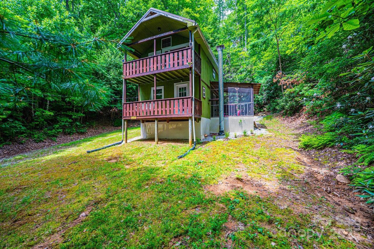 4462 Maple Grove Church Rd., Collettsville, NC 28611