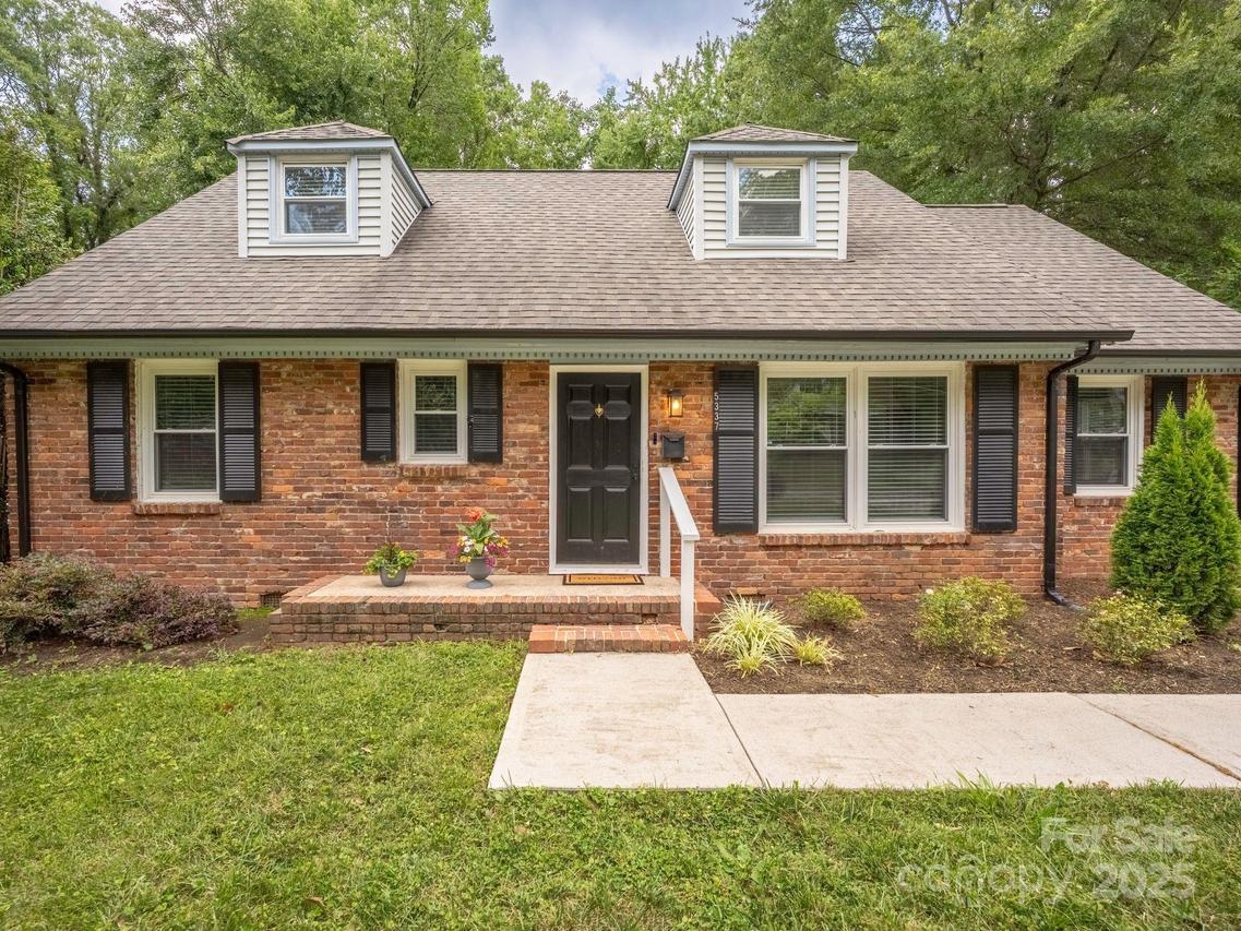 5337 Kildare Dr., Charlotte, NC 28215