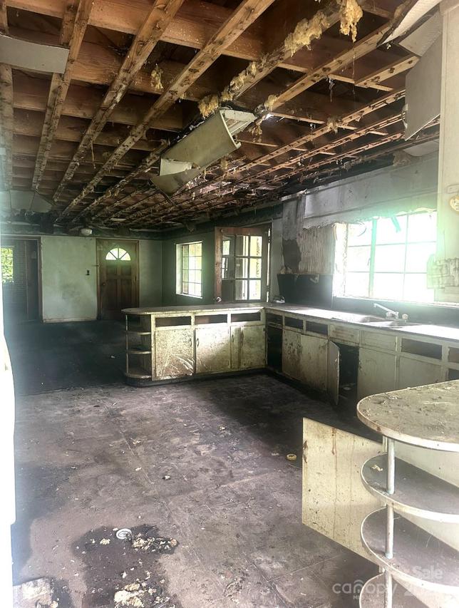2870 Rutherford College Rd., Connelly Springs, NC 28612