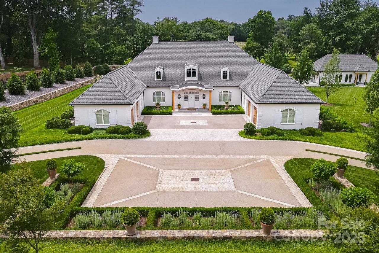 2632 Bartram Pl., Winston Salem, NC 27106