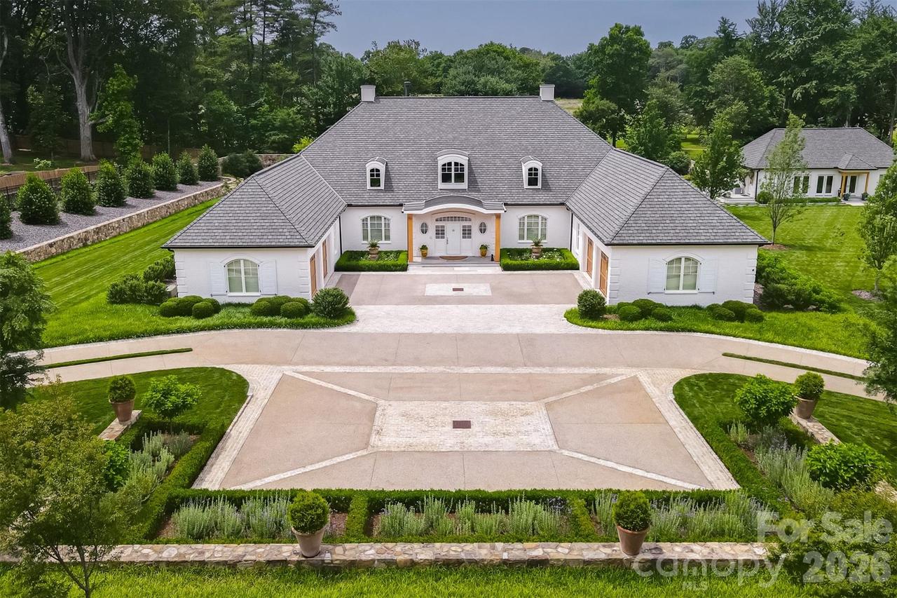 2632 Bartram Pl., Winston Salem, NC 27106