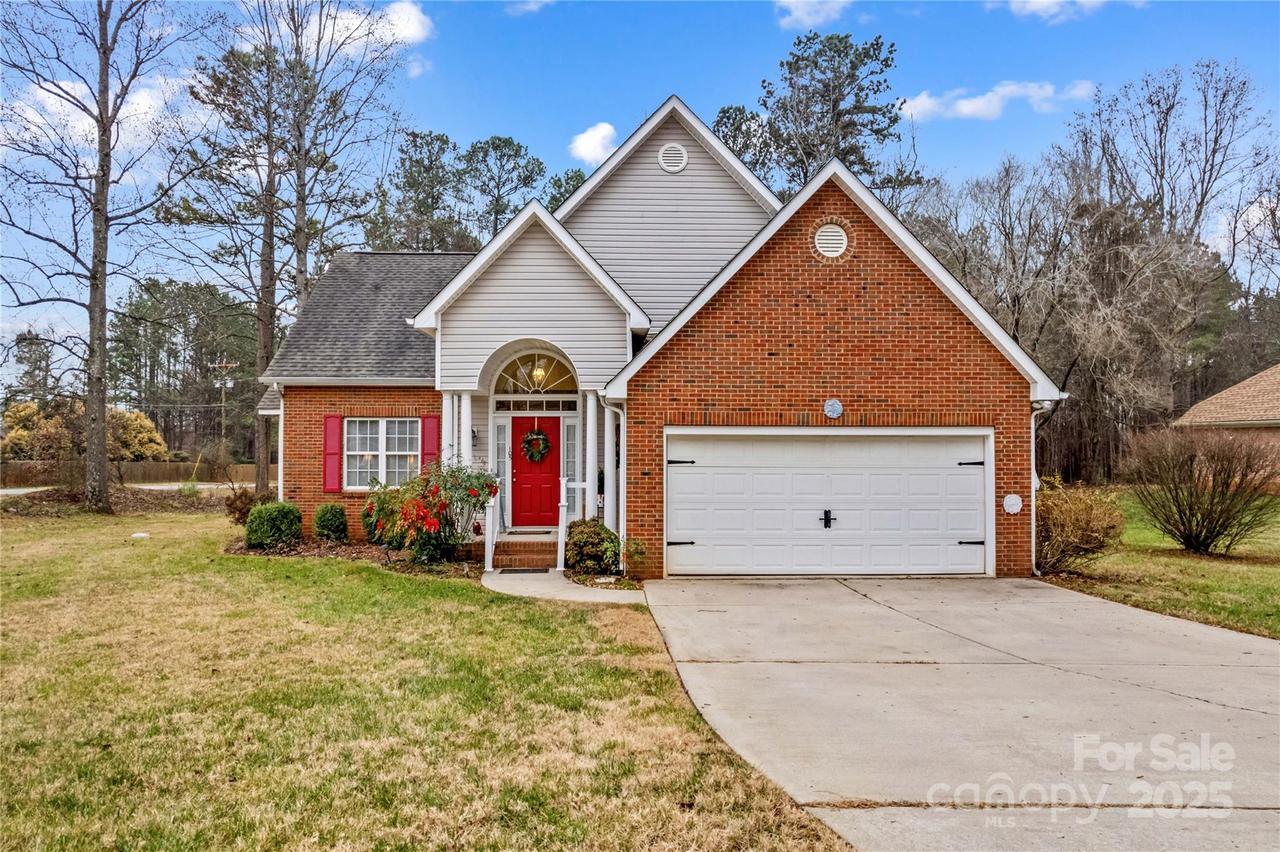 105 Whimbrel Ln., Mooresville, NC 28117