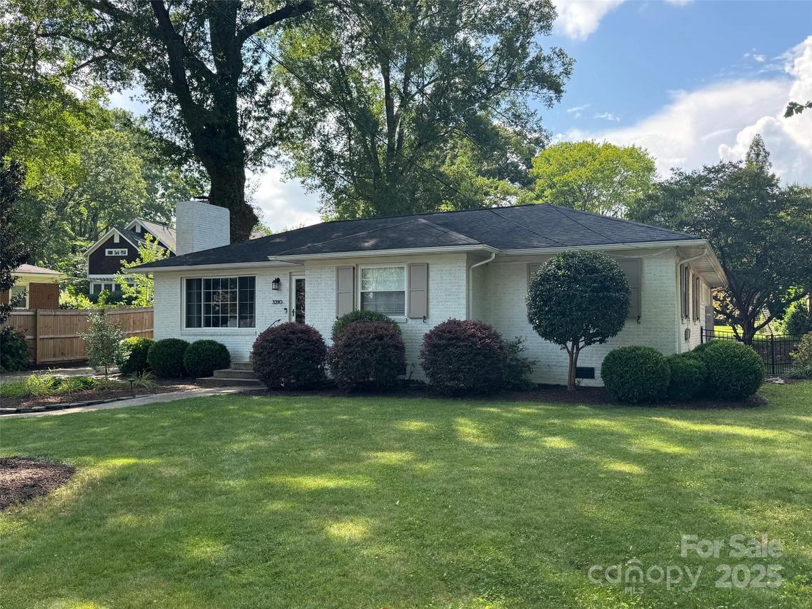 3210 Cambridge Rd., Charlotte, NC 28209