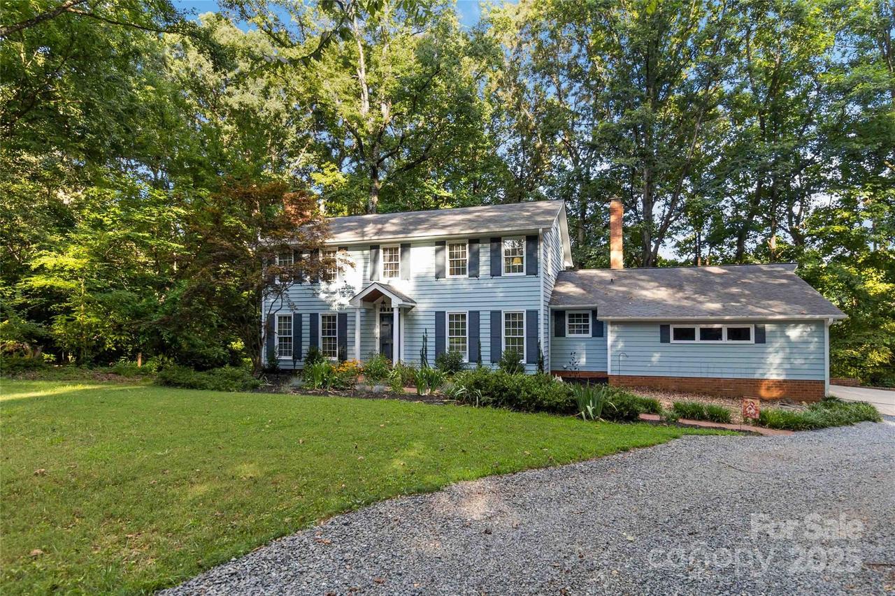 601 Highland Forest Dr., Charlotte, NC 28270