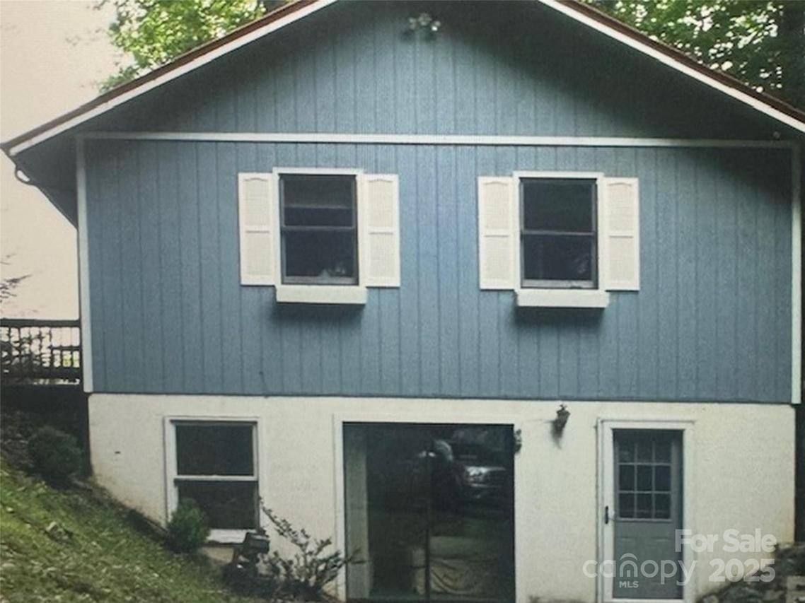 673 Chestnut Ln., Mars Hill, NC 28754
