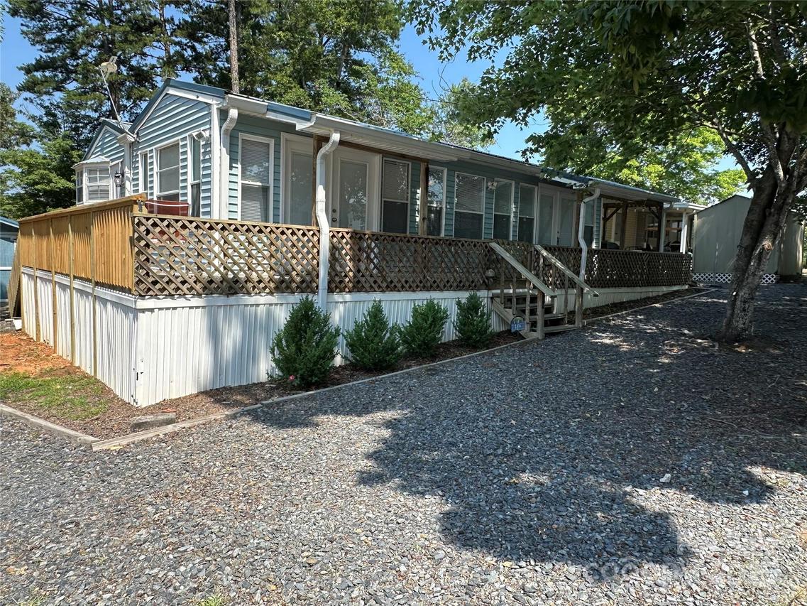 104 Pine St. #201, New London, NC 28127