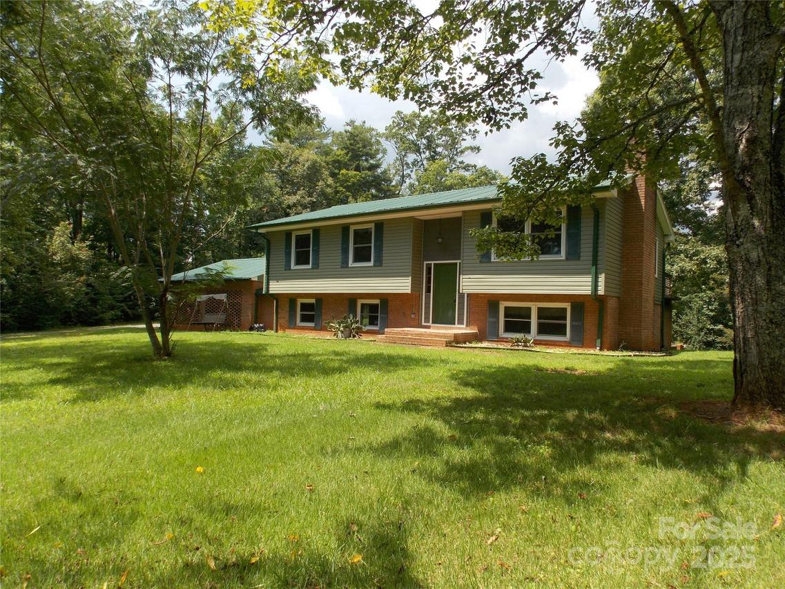 3788 Fish Hatchery Rd., Morganton, NC 28655