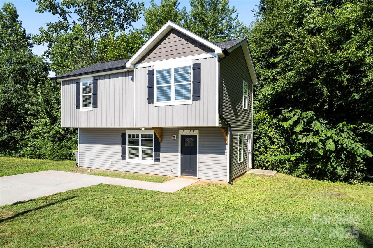 2015 Brantley Creek Dr., Kannapolis, NC 28083