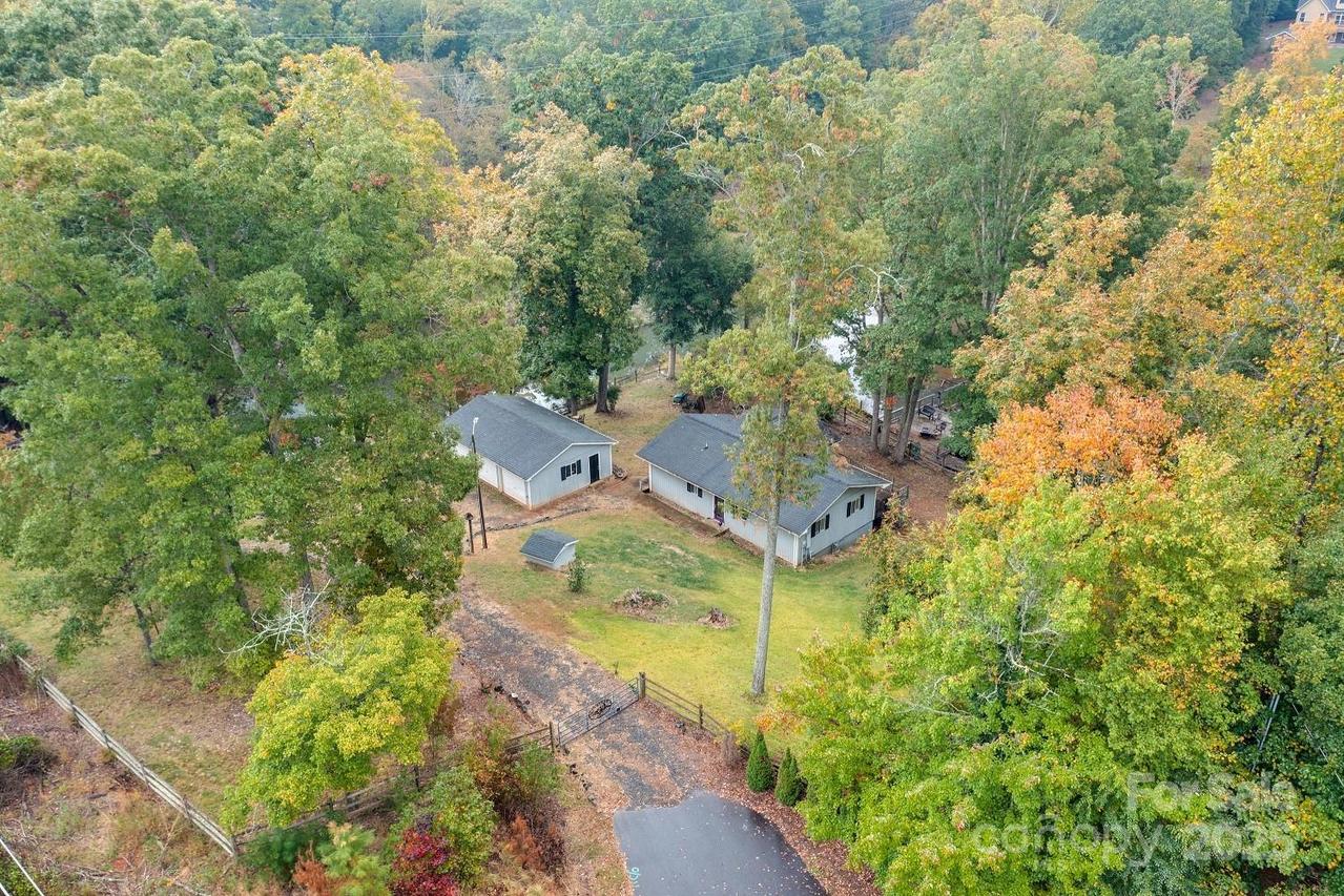 7101 Signer Rd., Charlotte, NC 28278