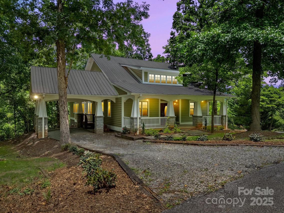 147 Woodland Rd., Tryon, NC 28782