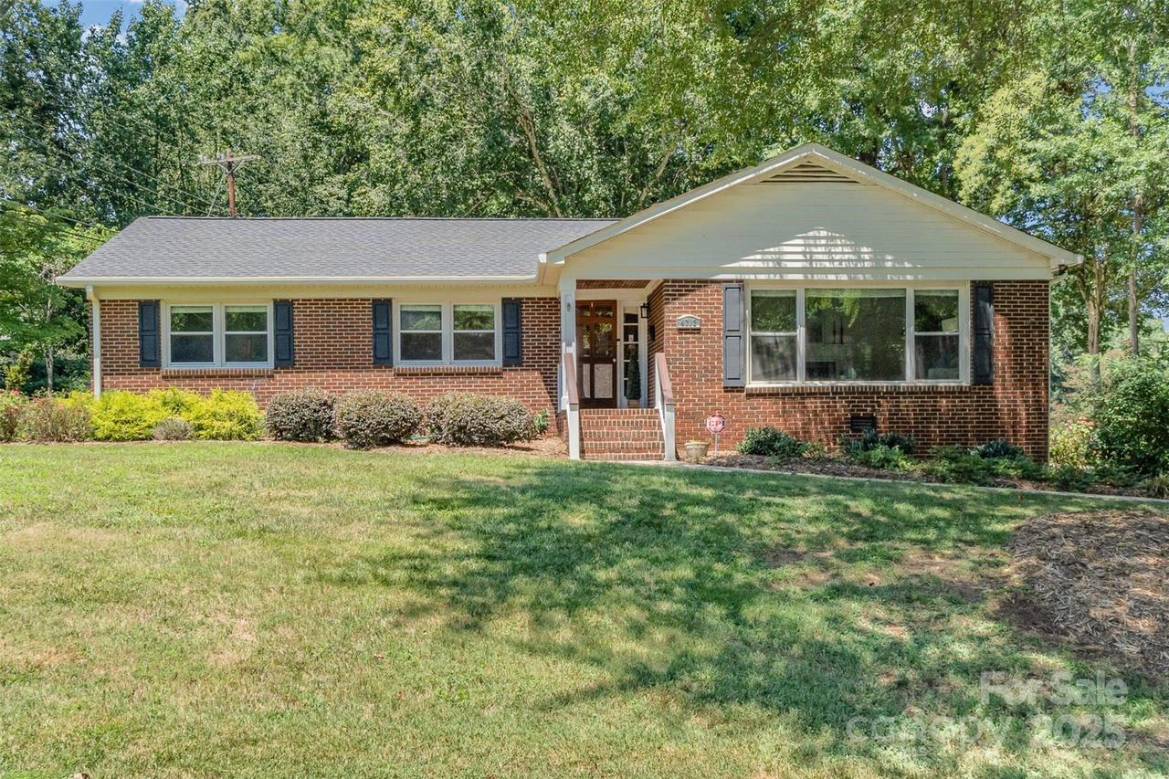 4712 Lamont Dr., Charlotte, NC 28210
