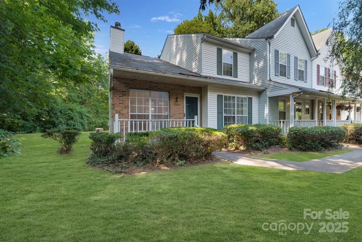 6309 Windsor Gate Ln., Charlotte, NC 28215