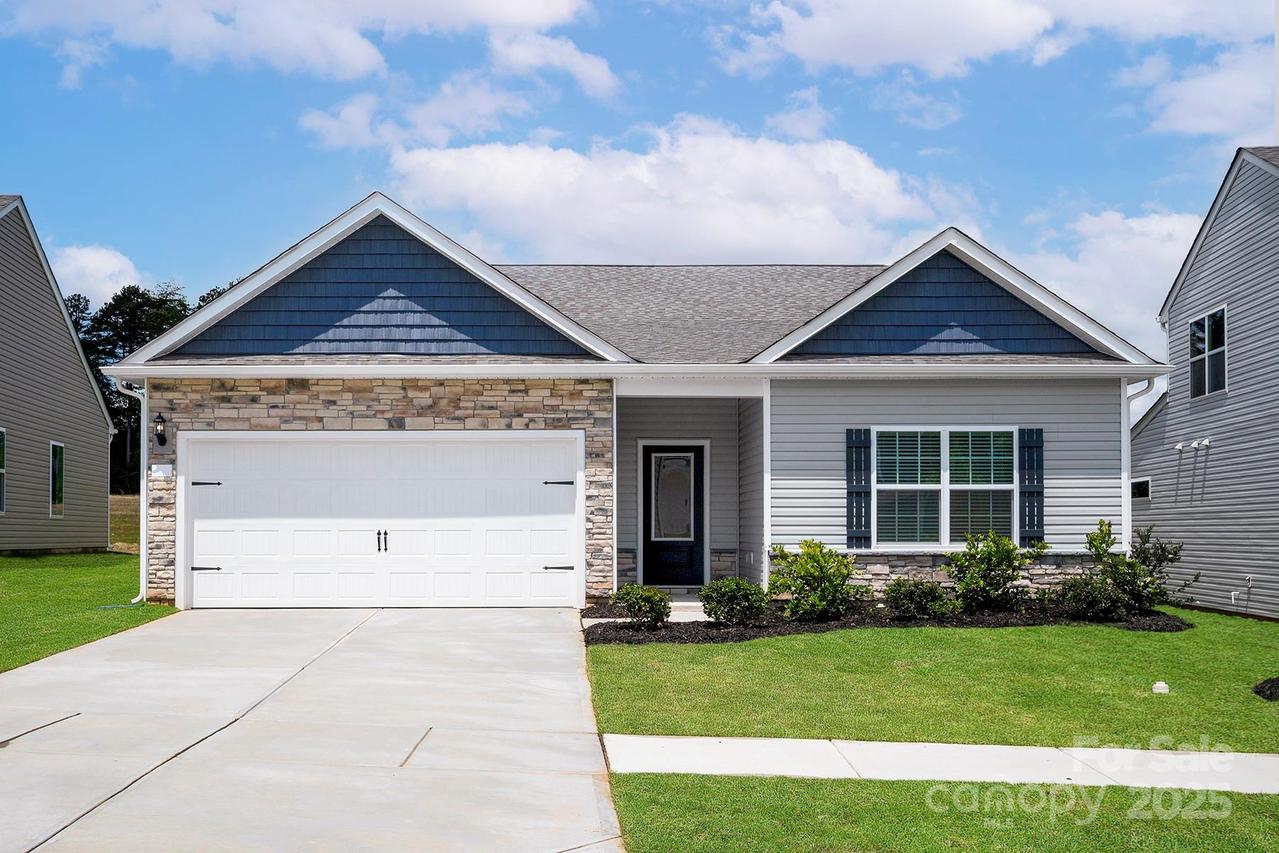 7315 Jerimoth Dr., Charlotte, NC 28215