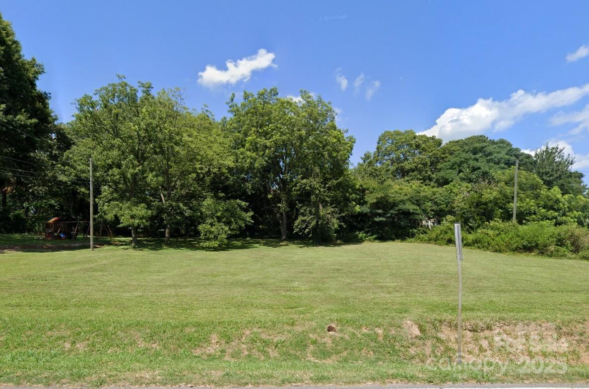 608 N Mountain St., Cherryville, NC 28021