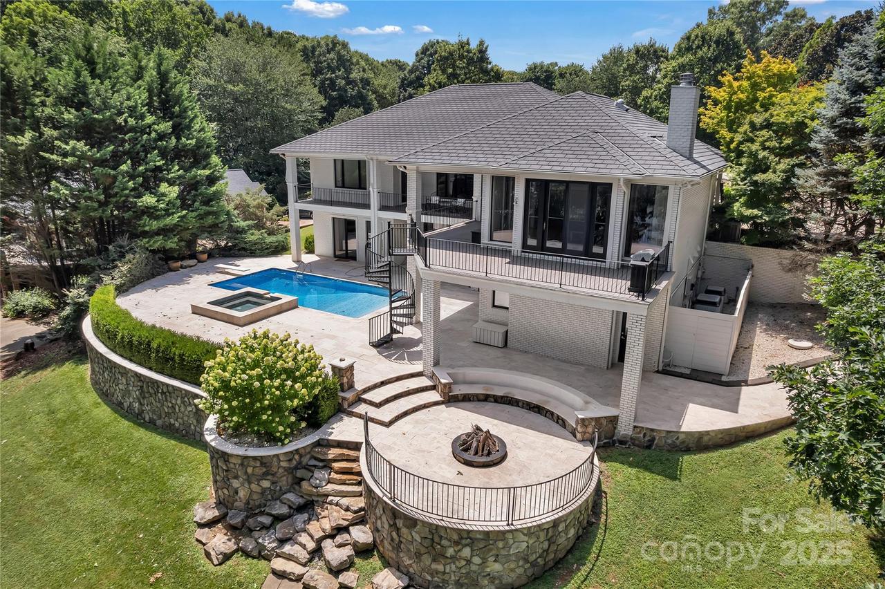 104 Hidden Cove Dr., Shelby, NC 28150