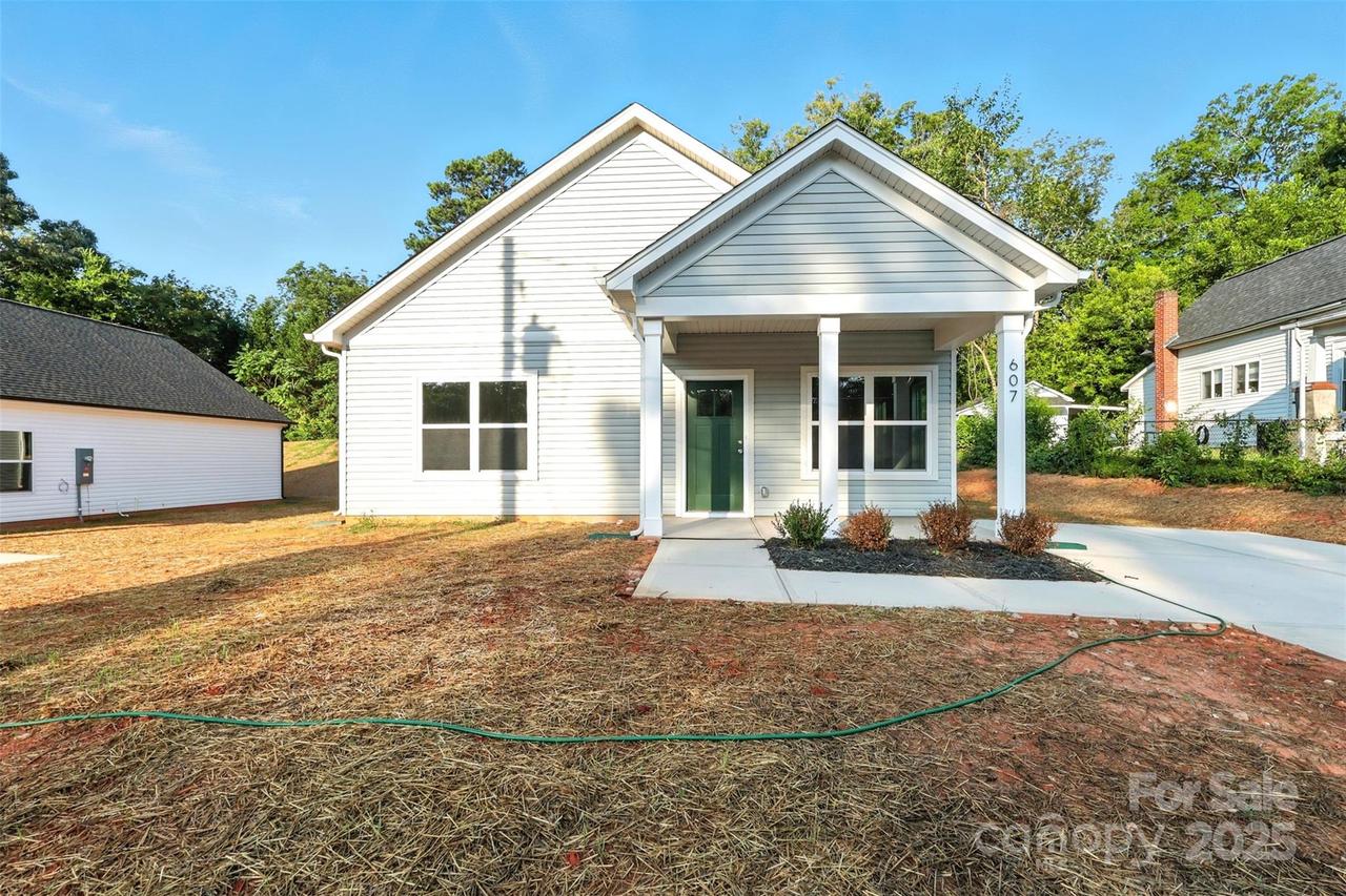 607 Meadow St., Spencer, NC 28159