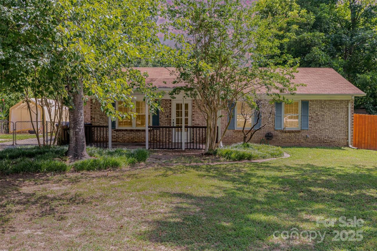 7902 Teakwood Rd., Indian Trail, NC 28079