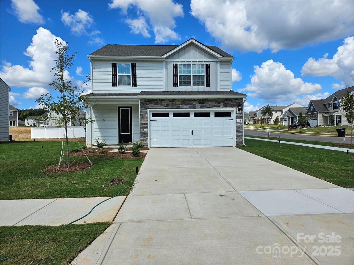 121 Rills Crossing Way, Troutman, NC 28166