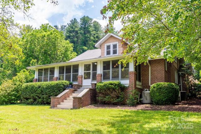 New Homes For Sale This Week That Attend North Buncombe High: July 11th to July 17th