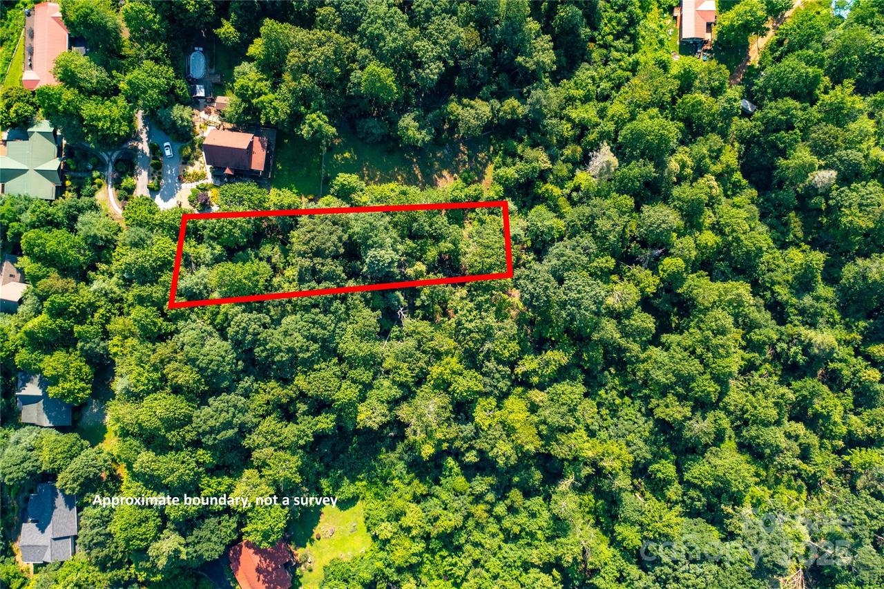00 Glen Echo Cir., Saluda, NC 28773